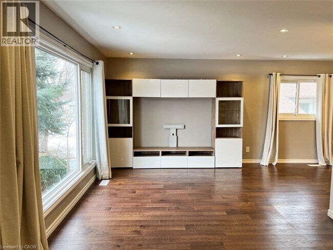 Photo - 10 Golfhaven Dr