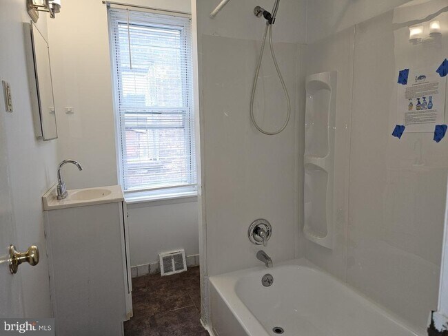 Photo - 1332 Wagner Ave