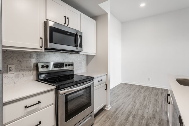 Sundance Apartments
