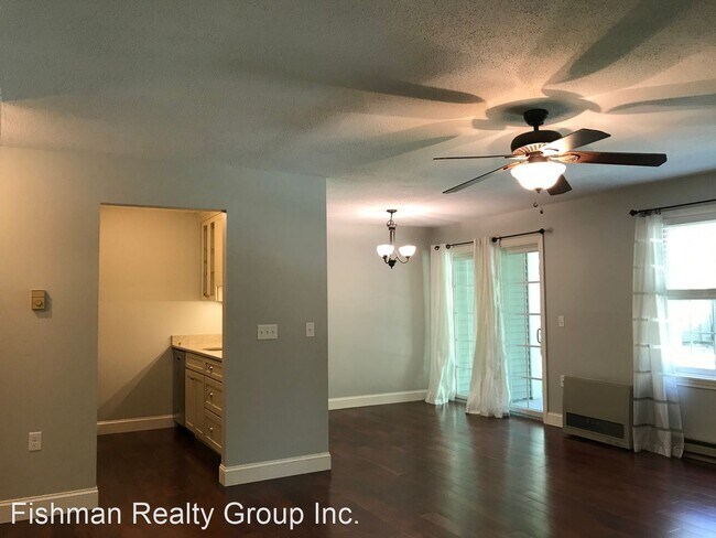 Photo - 2 br, 1 bath House - 20-B Somerset Condos #20