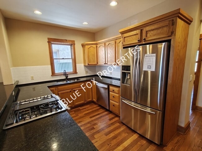 Photo - 605 S 4th Ave