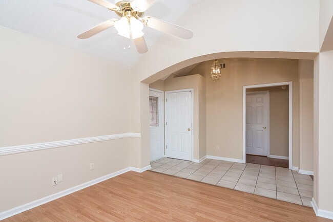 Photo - 5400 Milton Ridge Dr