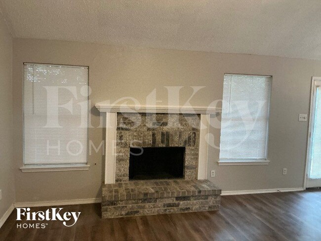 Photo - 1446 Cross Courts Dr