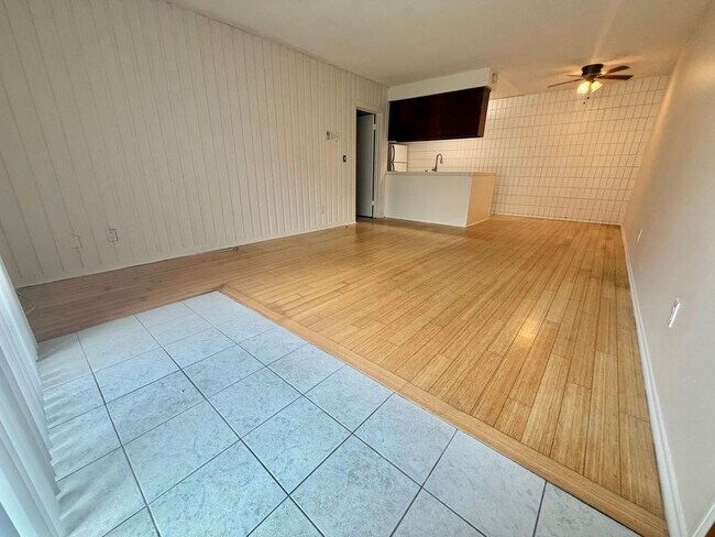 Photo - Resort-Style 1BD Condo with Pool, Spa, Gym & Gated Parking in El Segundo Unit 4