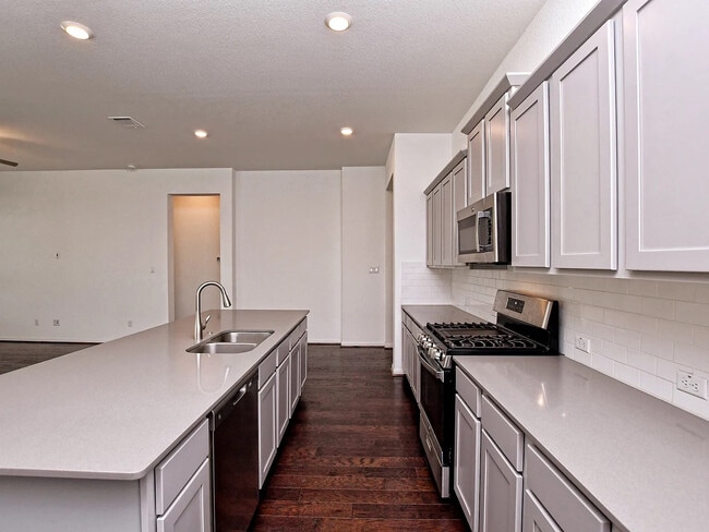 Room in Single Family Home on Panzano Dr