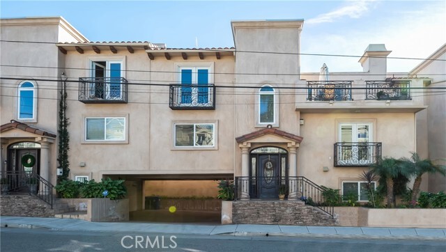 Photo - 606 5th St Townhome