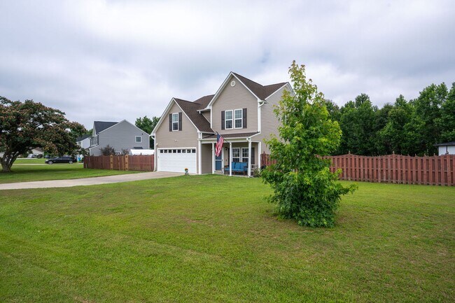 Photo - 108 Willard Way