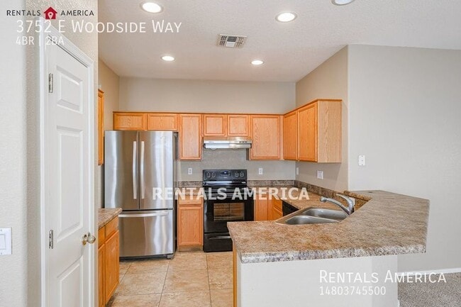 Photo - 3752 E Woodside Way