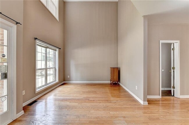 Photo - 2899 Savannah Walk Ln