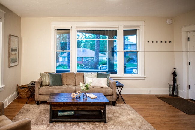 Photo - 1111 W 12th Ave Unit 1