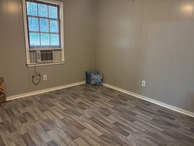 Photo - 390 N King St Unit A