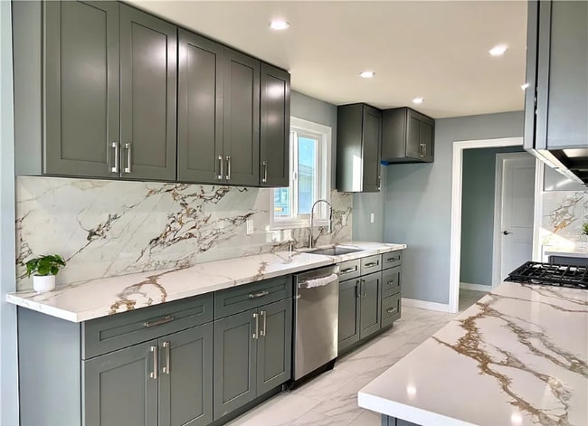 Photo - 16014 Horace St