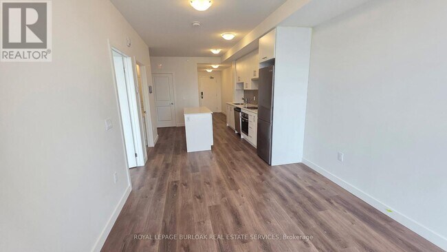 Photo - 461 Green Rd Unité 923