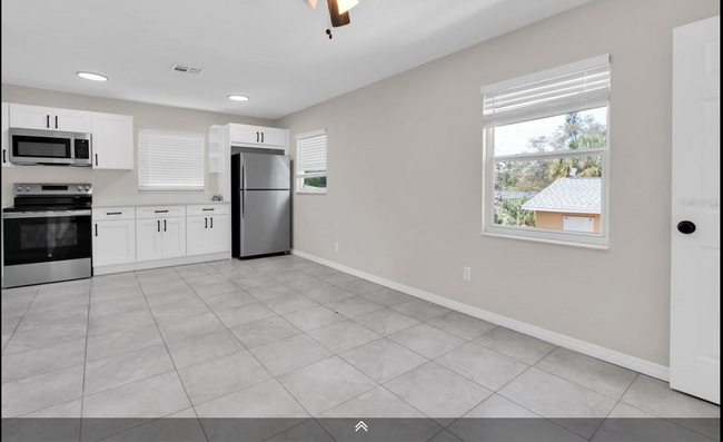 Photo - 1900 45th St S