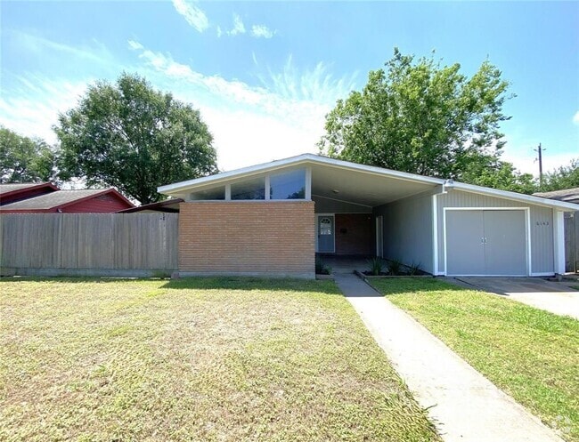 Building Photo - 6143 Grape St Rental