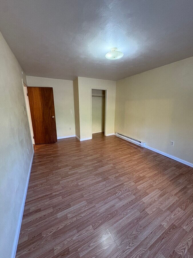 Photo - 166 E Main St Unit B