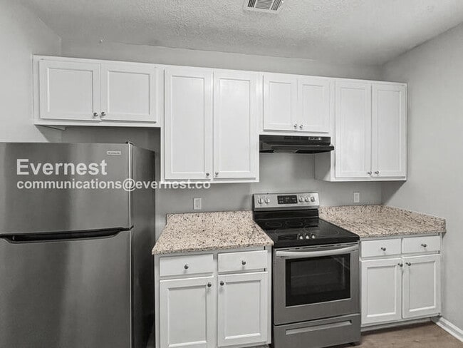 Photo - 8641 Thomas Rd