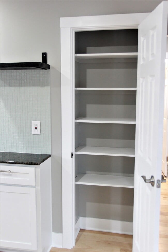 Pantry - 1601 Niles Ave Unit Apt. B