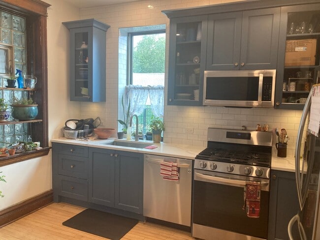 Photo - 3117 N Clifton Ave Unidad 3