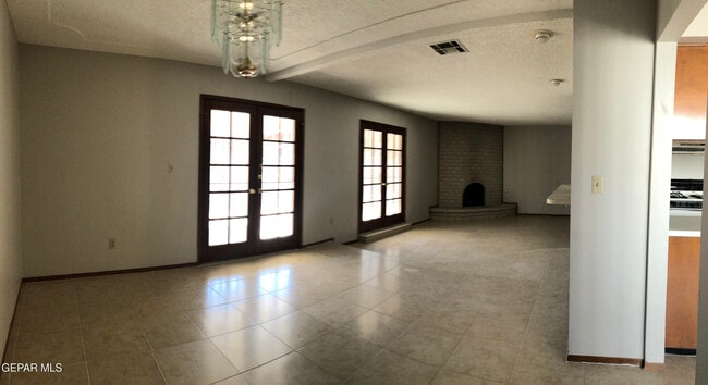 Photo - 3424 Running Deer Dr