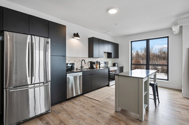 Building Photo - The Quentin Rental