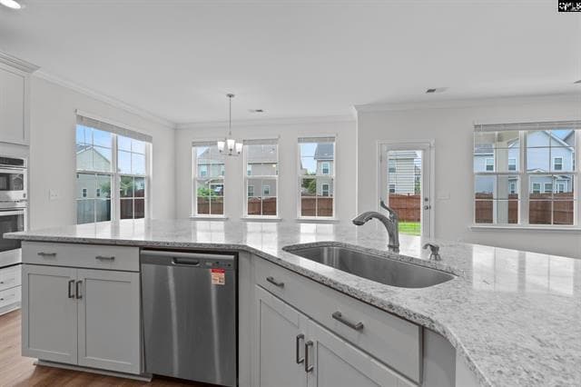 609 Hiawatha Dr