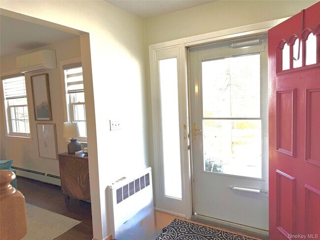 Photo - 49 Spencer Dr