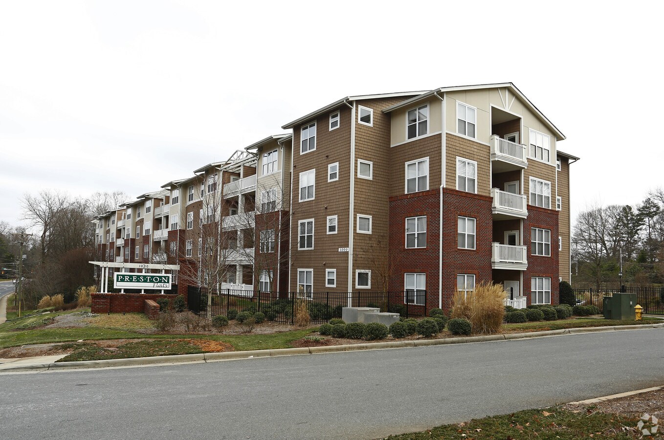 Preston Flats - Preston Flats Apartments