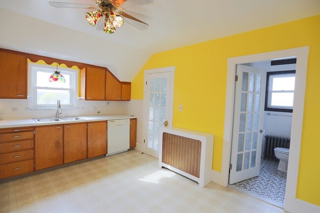 Photo - 134 Baldwin St Unit 2