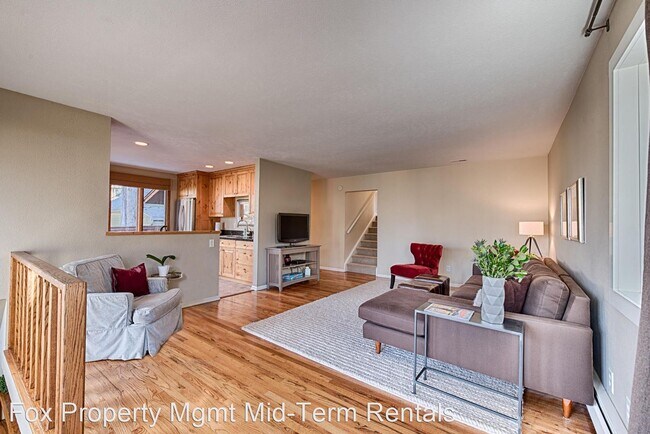Photo - 3 br, 2 bath House - 430 Maxwell Ave.