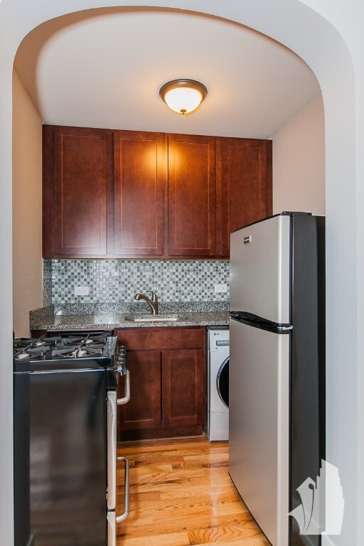 550 W Arlington Pl Unit 610
