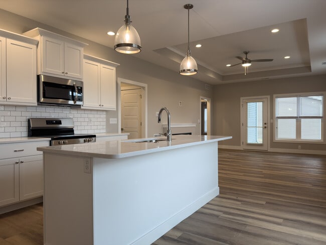 Photo - 4502 Legends Dr