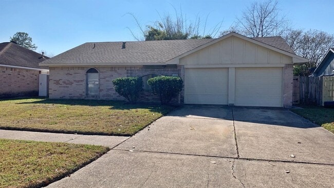 Building Photo - 6811 Winding Trace Dr