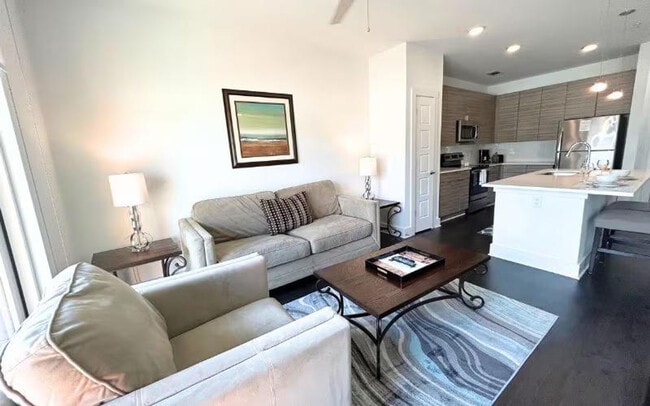 Photo - 728 Ralph McGill Blvd NE Unidad ID1344756P