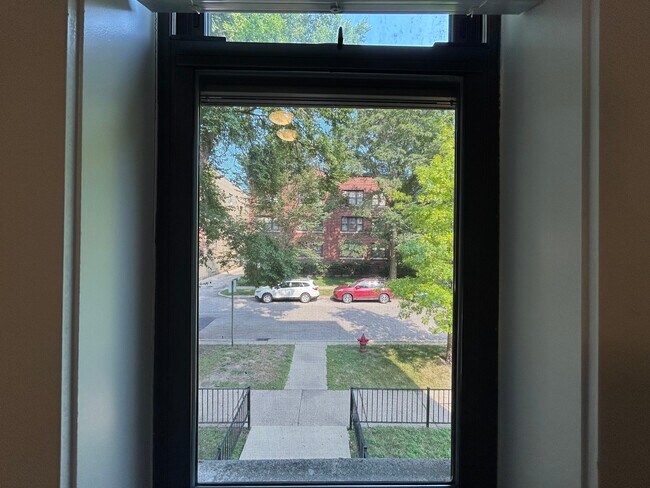 Photo - 1128 Maple Ave Unit 1A