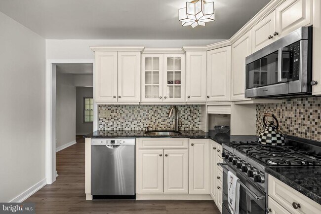 Photo - 13 Wisina Ct