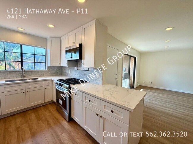 4121 Hathaway Ave Unit 11