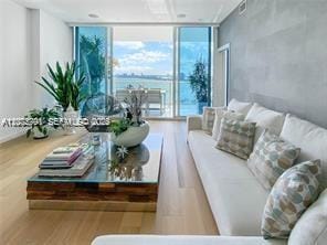 Photo - 2020 N Bayshore Dr Unit 1606