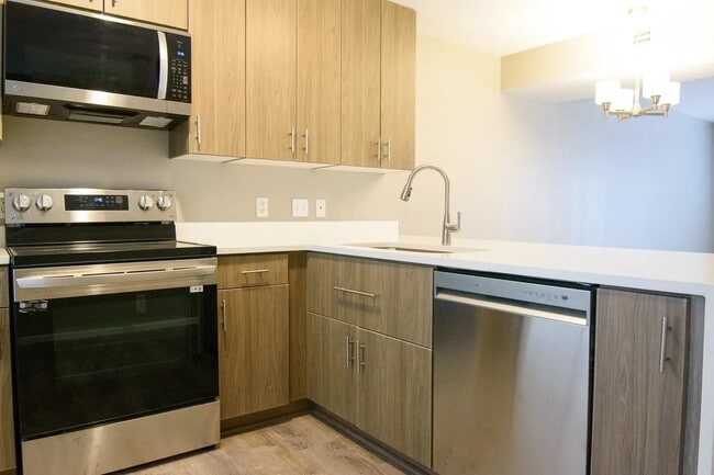 Photo - 6003 Cullen Dr