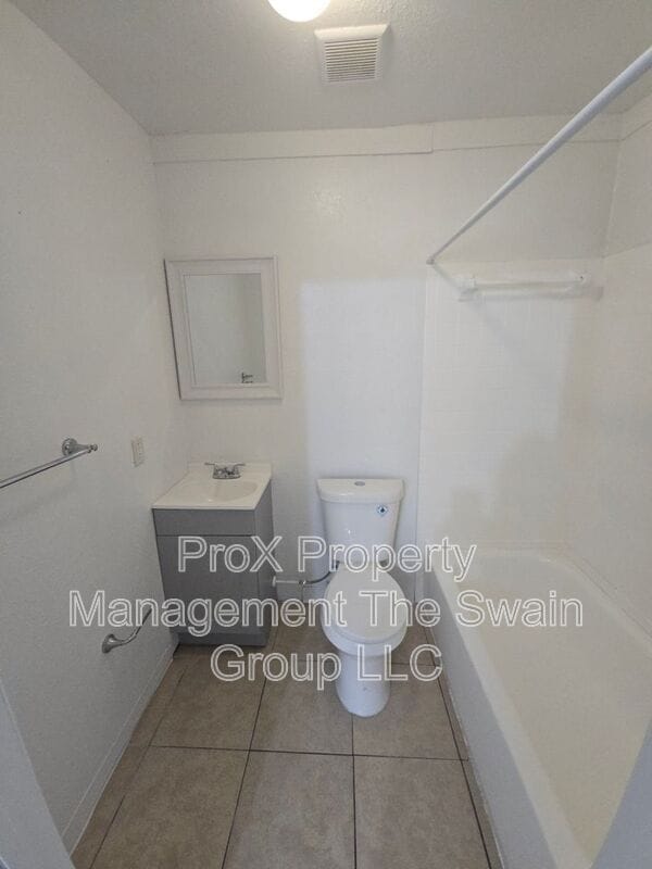 Photo - 218 Florida Ave