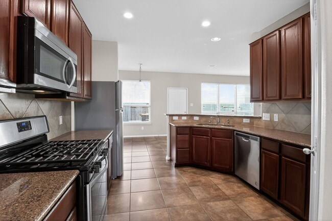 Photo - 4938 Yearling Ridge Ct