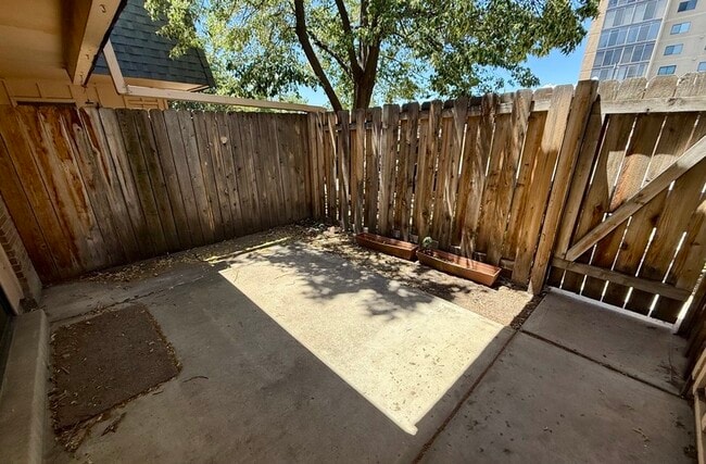 Photo - 7995 E Mississippi Ave