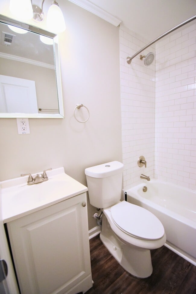 Photo - 1111 Bose Ave