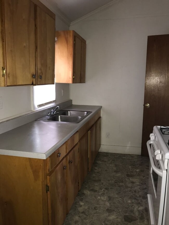 Photo - 427 14th St