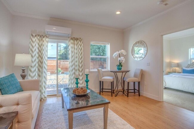 Photo - 70 Wright Ave Unidad 70 Wright Ave,  #2
