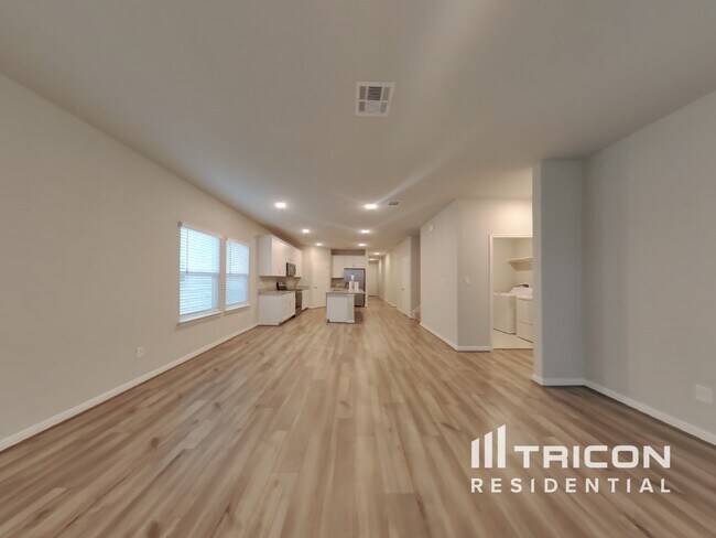 Photo - 13524 Paxton Blvd