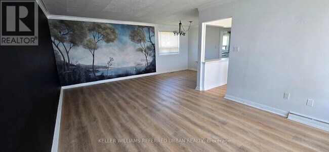 Photo - 166 Kennard Ave