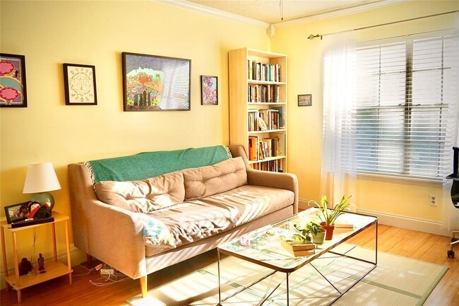 Photo - 3902 Peterson Ave Unit 205