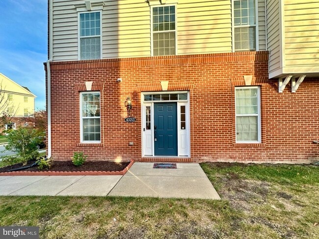 Photo - 43213 Whelplehill Terrace