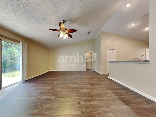 Photo - 209 Fort Milton Dr